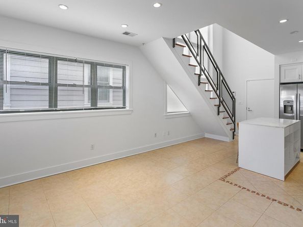 1461 Harvard Street NW 5, Washington DC 20009