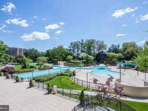 307 Yoakum Parkway 519, Alexandria VA 22304