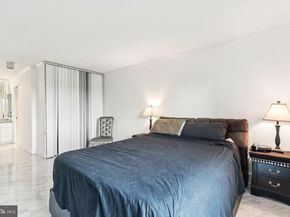 307 Yoakum Parkway 519, Alexandria VA 22304
