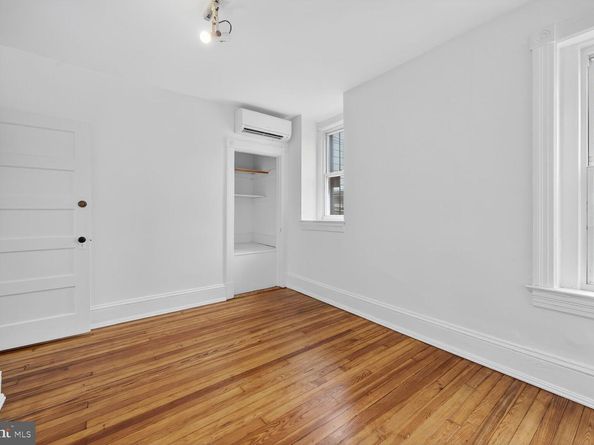 1741 Kilbourne Place NW, Washington DC 20010