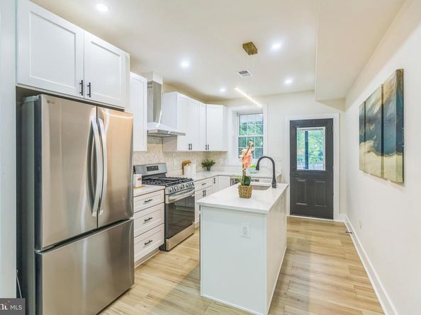 1129 8TH Street NE, Washington DC 20002