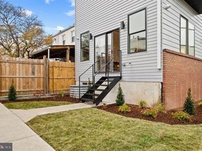 2053 E Cumberland Street, Philadelphia PA 19125