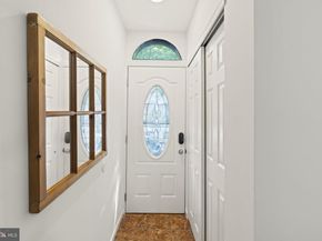 1913 Carpenter Street, Philadelphia PA 19146