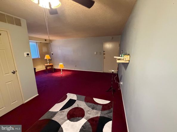 9921 Bustleton Avenue Q4, Philadelphia PA 19115