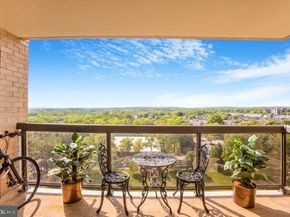 205 Yoakum Parkway 1502, Alexandria VA 22304
