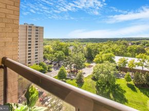 205 Yoakum Parkway 1502, Alexandria VA 22304