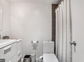 205 Yoakum Parkway 1502, Alexandria VA 22304