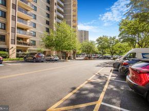 205 Yoakum Parkway 1502, Alexandria VA 22304