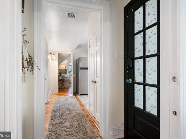 118 Montrose Avenue C, Bryn Mawr PA 19010