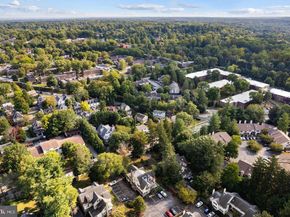 118 Montrose Avenue C, Bryn Mawr PA 19010