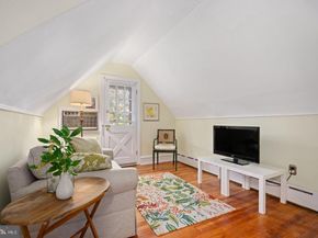 118 Montrose Avenue C, Bryn Mawr PA 19010
