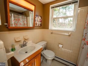 18 Mulberry Lane, Plymouth Meeting PA 19462