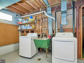 3153 Fairbury Lane, Fairfax VA 22031