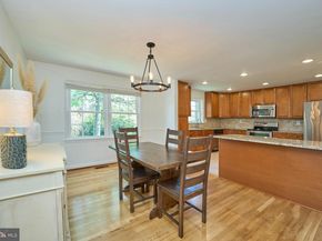 3153 Fairbury Lane, Fairfax VA 22031