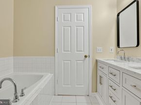 2492 Quick Street 103, Herndon VA 20171