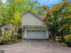 3611 Woodhill Place, Fairfax VA 22031