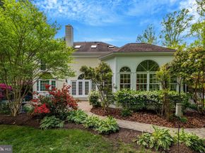 3611 Woodhill Place, Fairfax VA 22031