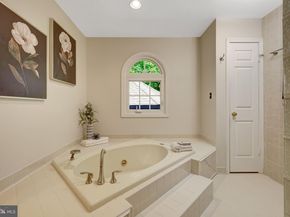 3611 Woodhill Place, Fairfax VA 22031