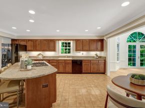 3611 Woodhill Place, Fairfax VA 22031