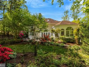 3611 Woodhill Place, Fairfax VA 22031