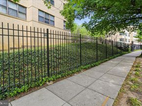 212 Oakwood Street SE 113, Washington DC 20032