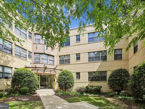 212 Oakwood Street SE 113, Washington DC 20032