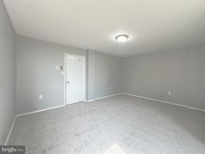 3245 Rio Drive 305, Falls Church VA 22041