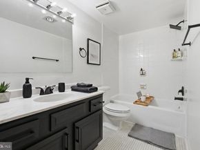 1800 Old Meadow Road 1412, Mclean VA 22102
