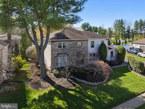 54 Roy Lane, Huntingdon Valley PA 19006