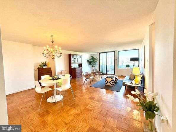 1245 4TH Street SW E800, Washington DC 20024