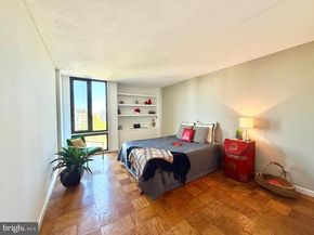 1245 4TH Street SW E800, Washington DC 20024