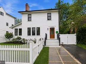 4628 13TH Street N, Arlington VA 22207