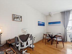 111 S 15TH Street P110, Philadelphia PA 19102