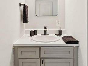 111 S 15TH Street P110, Philadelphia PA 19102
