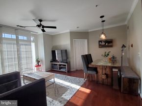 2055 26TH Street S 5302, Arlington VA 22206