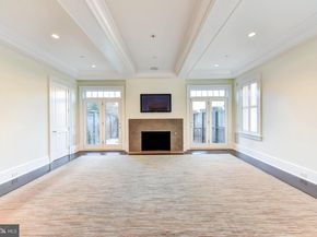 2733 Cathedral Avenue NW, Washington DC 20008