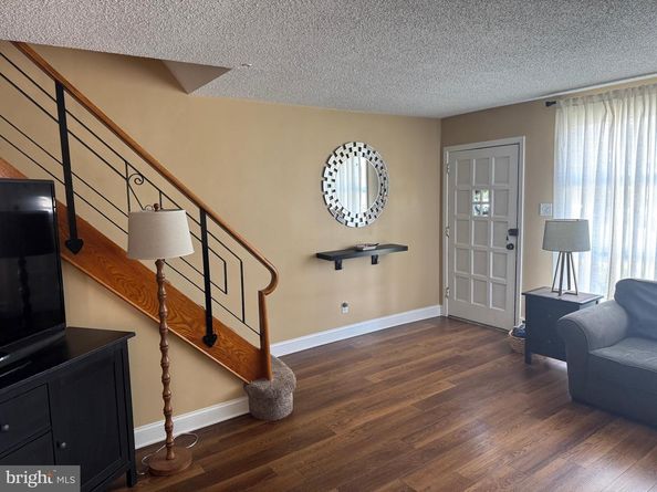 1018 Loney Street, Philadelphia PA 19111