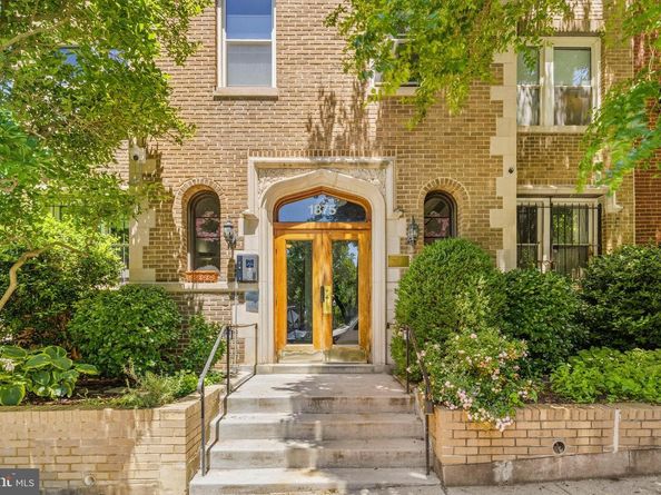 1875 Mintwood Place NW 36, Washington DC 20009