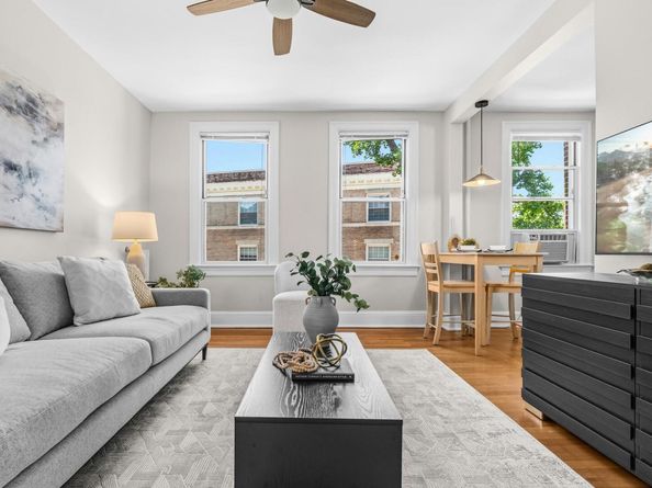 1875 Mintwood Place NW 36, Washington DC 20009