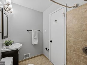 2814 Hyson Lane, Falls Church VA 22043