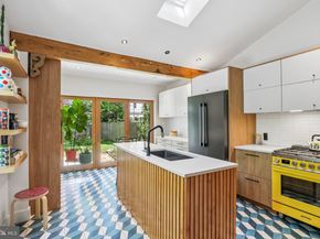 135 W Mount Pleasant Avenue, Philadelphia PA 19119