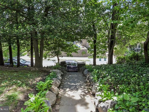 135 W Mount Pleasant Avenue, Philadelphia PA 19119