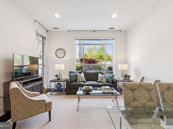 410 S Front Street 108, Philadelphia PA 19147