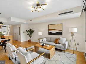 912 F Street NW 709, Washington DC 20004