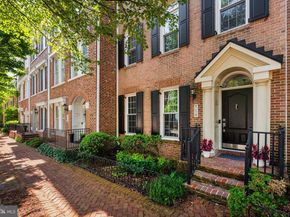 714 Day Lane, Alexandria VA 22314