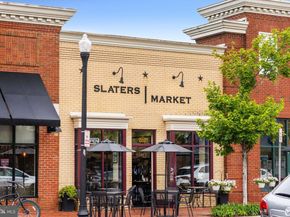 714 Day Lane, Alexandria VA 22314