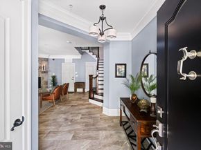 714 Day Lane, Alexandria VA 22314