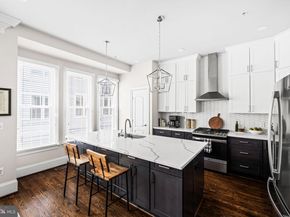 714 Day Lane, Alexandria VA 22314