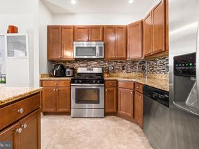 303 Ross Court, Wyncote PA 19095