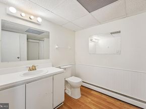 1575 W Street Road 327, Warminster PA 18974